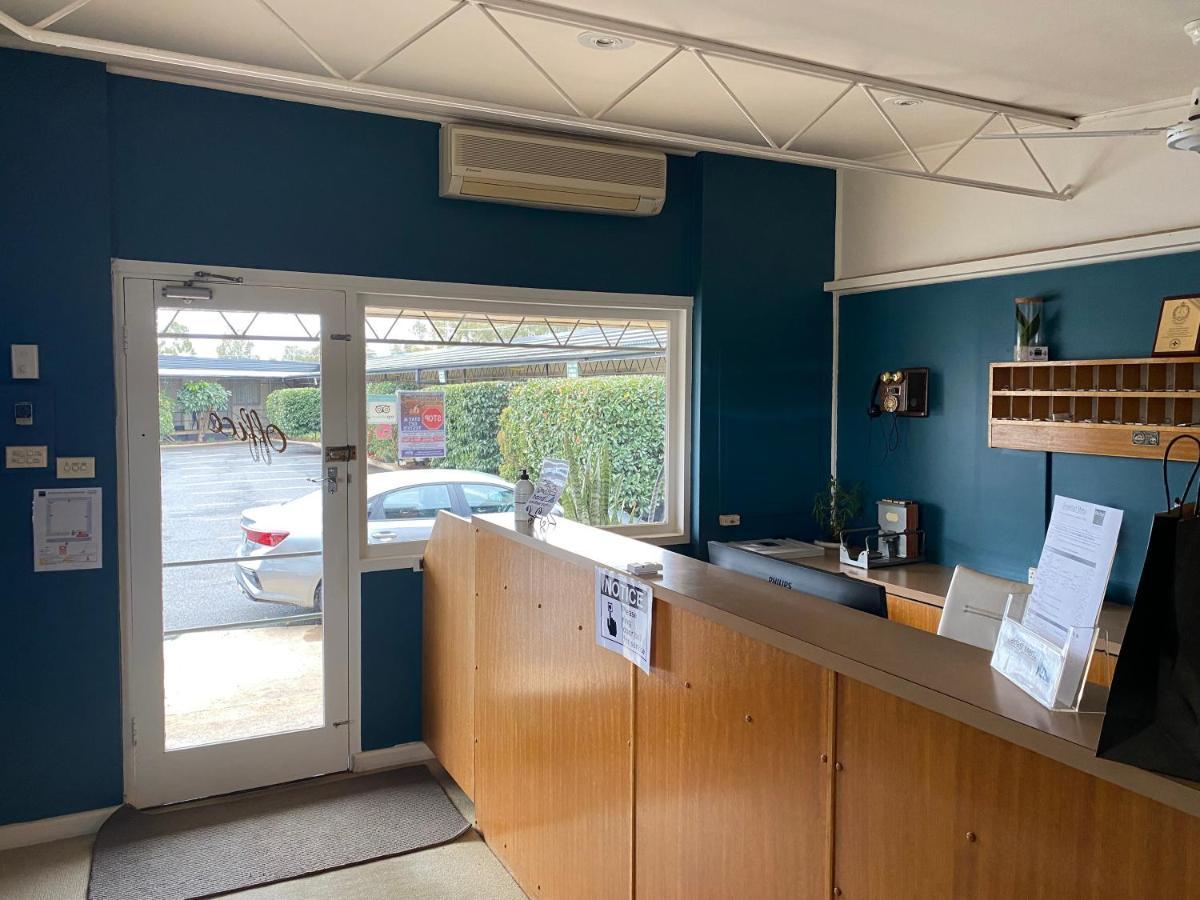 Ben Hall Motor Inn Forbes Eksteriør bilde