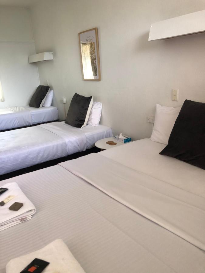 Ben Hall Motor Inn Forbes Eksteriør bilde